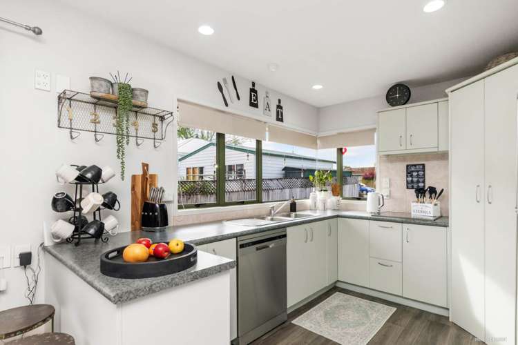 4 Meadowbrook Place Buckland_4