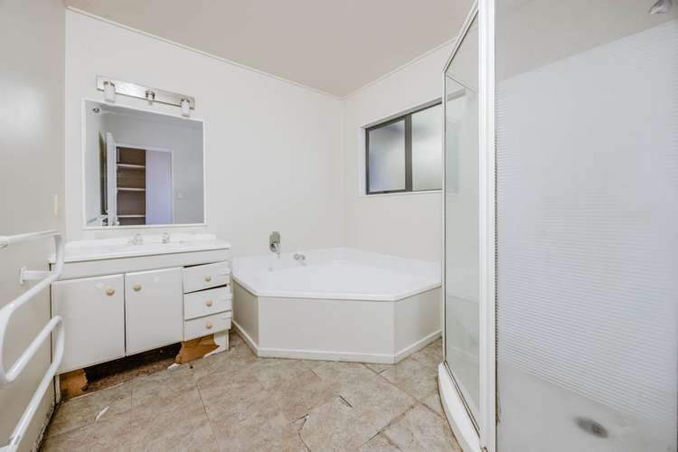 17 Tyrico Close Unsworth Heights_20