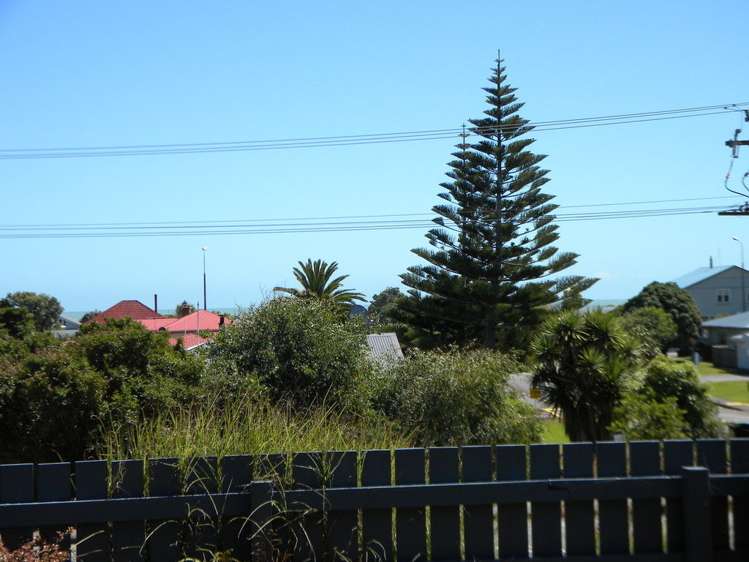 180 Fitzherbert Street Hokitika_18