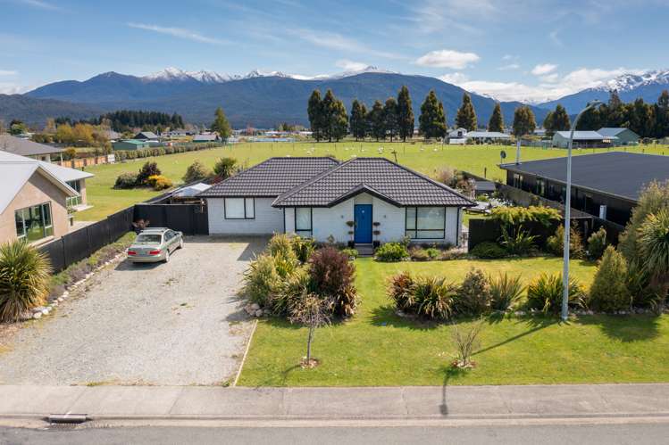 15 Orbell Crescent Te Anau_20