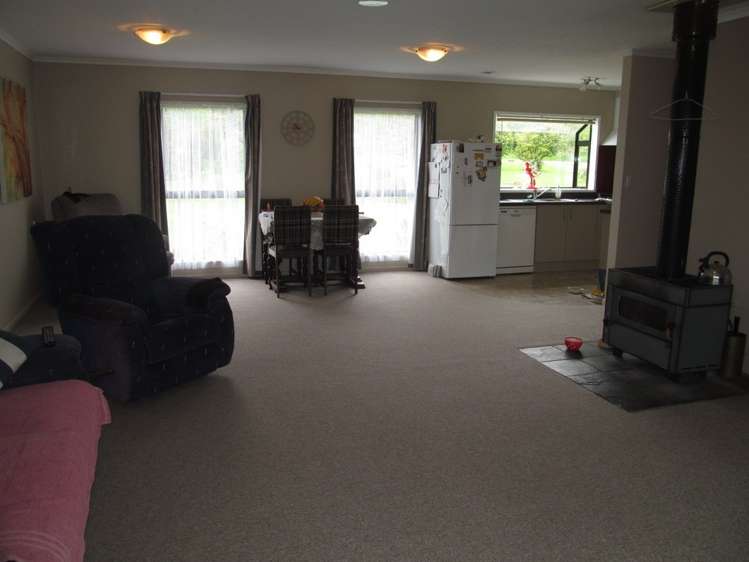 29 Neighbours Street Waimangaroa_5