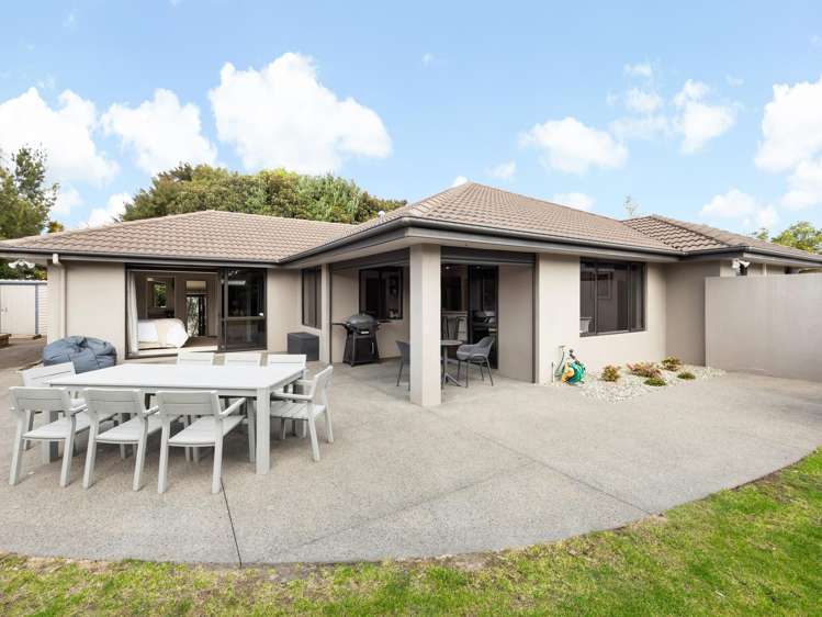 28 Somerton Drive Huntington_14