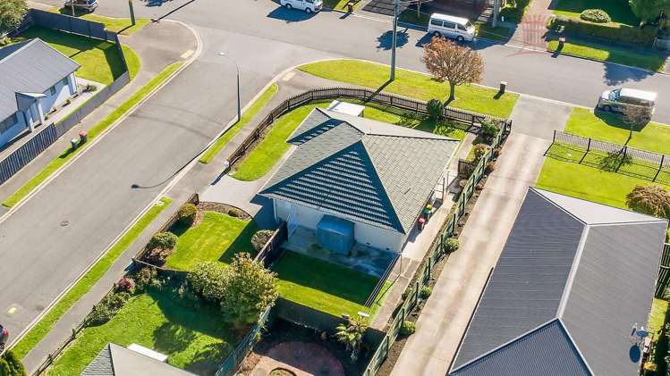 1/96 Halberg Street Dallington_17