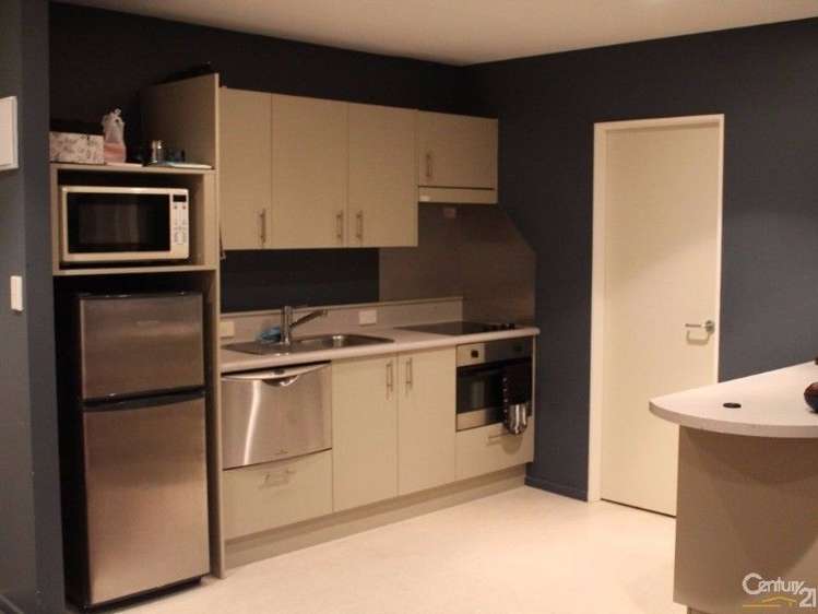 304/9 Gilmer Terrace Wellington Central_2