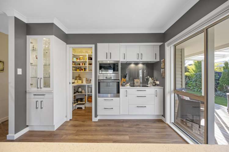 1 Willow Drive Taradale_4