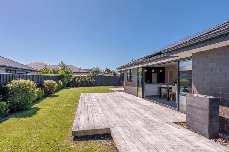 35 Craig Thompson Drive Lincoln_15