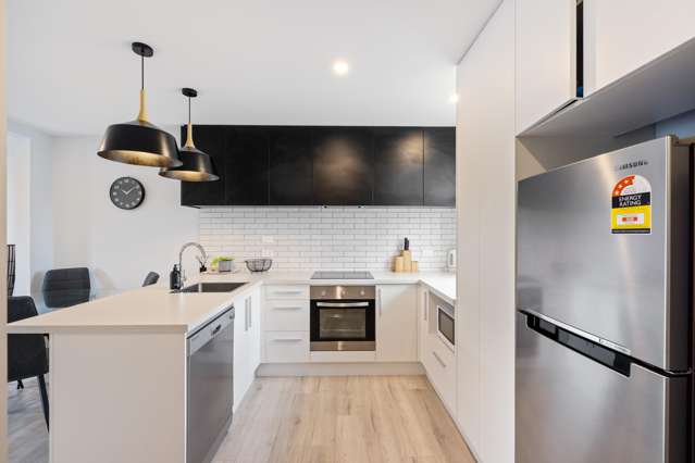 2/8 New Brighton Road Shirley_2