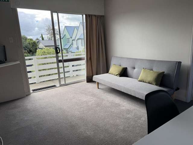 7/795 Heaphy Terrace 1055_2