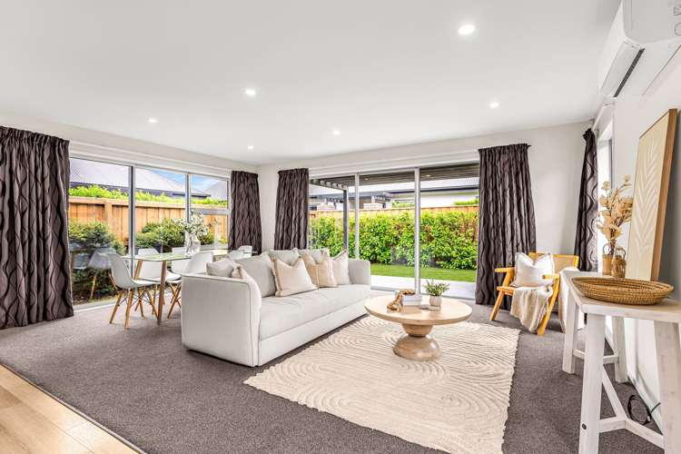 25 Farnborough Way Rolleston_6