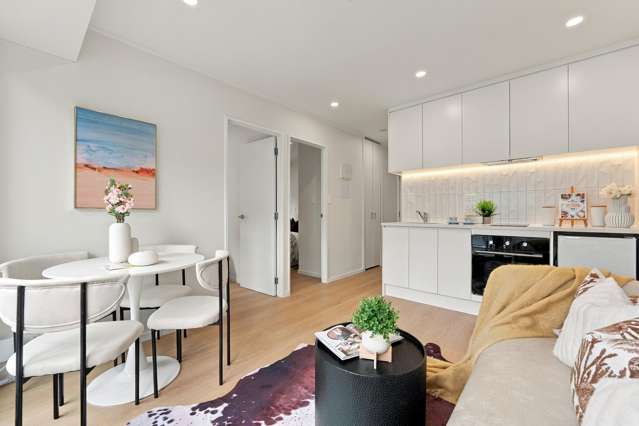 RENOVATED 2-BEDROOM CBD GEM - VACANT & READY TO GO
