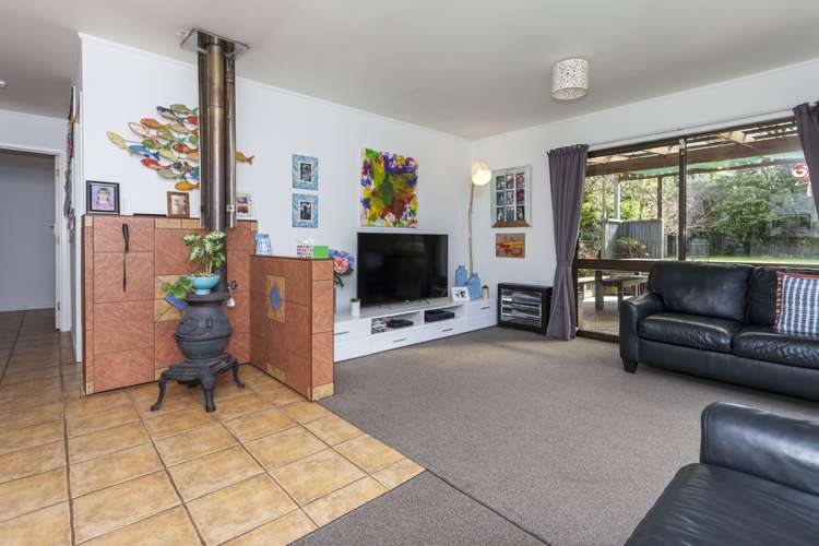 7 Aileen Place Whangamata_13