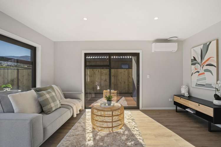 1 Booth Drive Cromwell_5