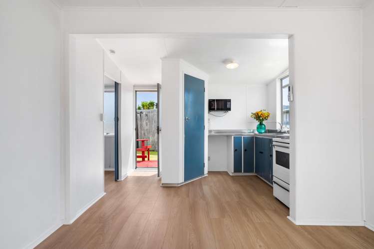 104A The Square Whangamata_6