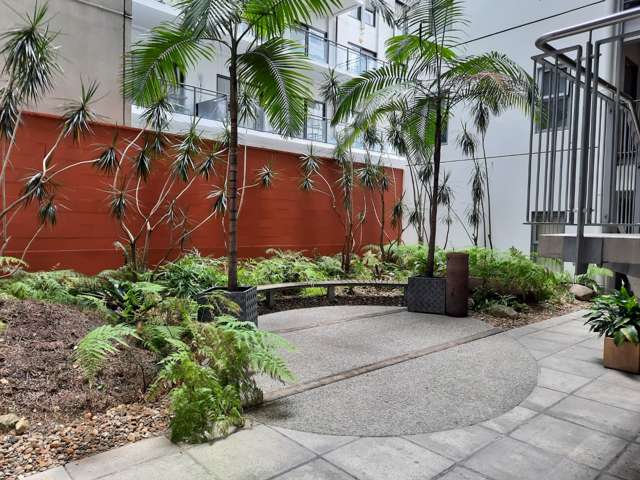 808/17 Vogel Lane Auckland Central_4