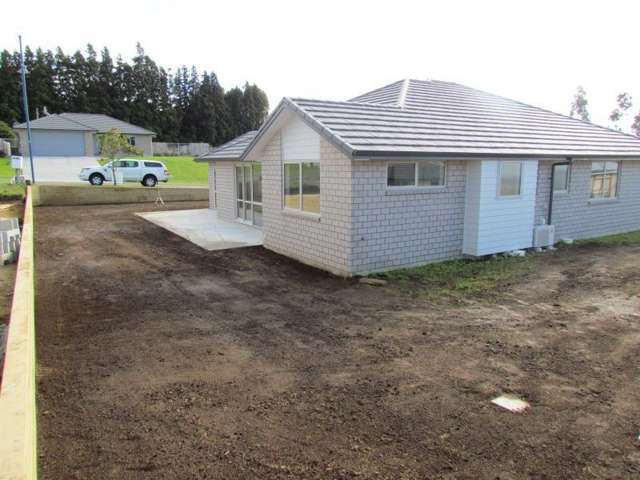 3 Magnolia Lane Waihi_4