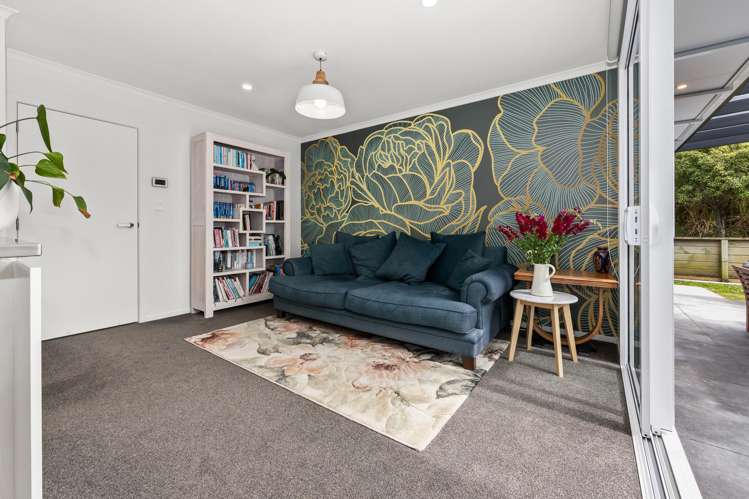 35 Banks Boulevard Whitby_13