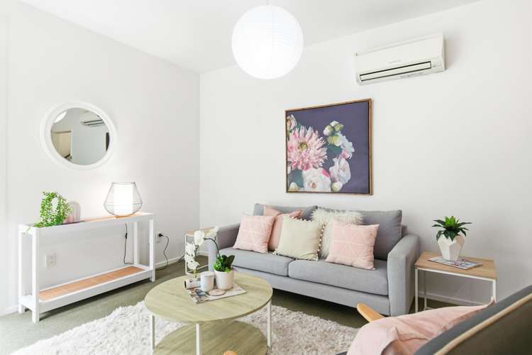 2/39 Onslow Road Khandallah_4