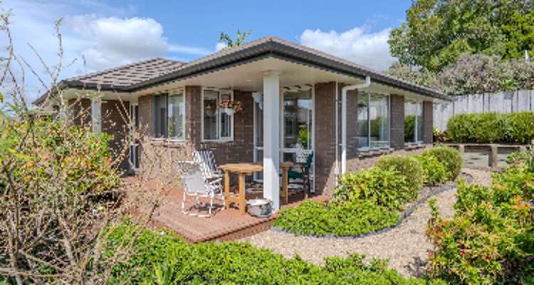 2 Dennis Yates Way_0