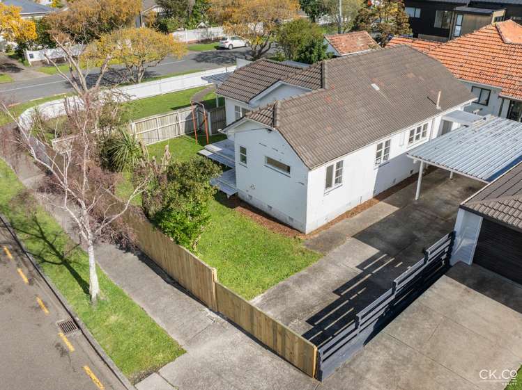 13 Mahoe Street Lower Hutt_17