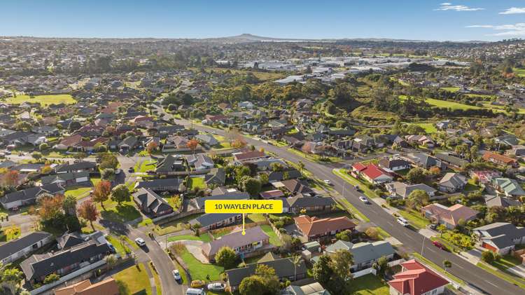 10 Waylen Place Pakuranga Heights_17