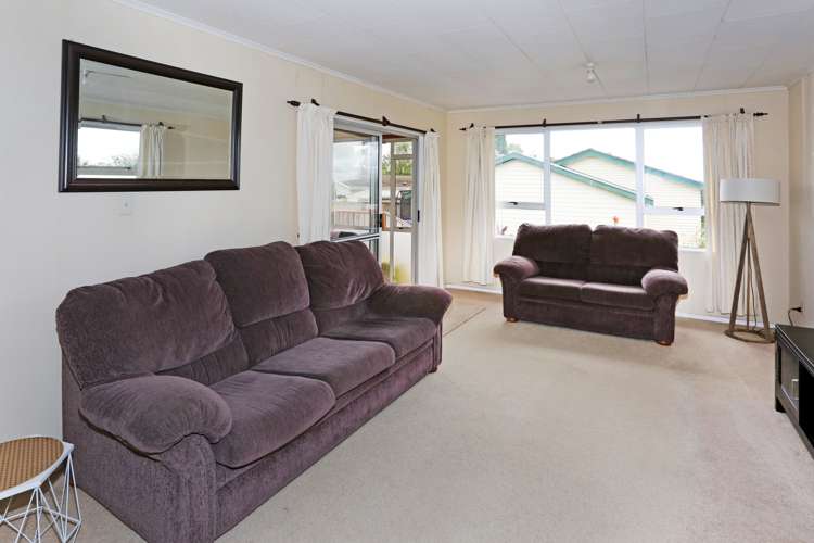 11 Henry Curd Terrace Pukekohe_10