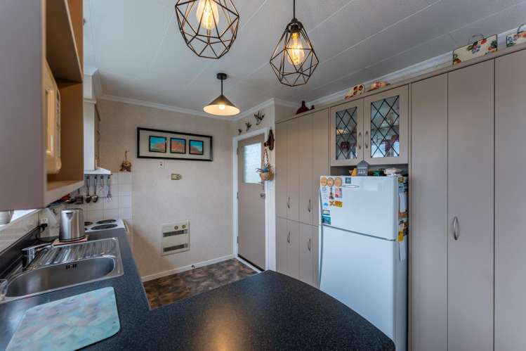 15 Hawea Street Glenwood_2