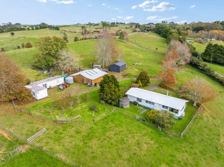 1984 Hunua Road_0