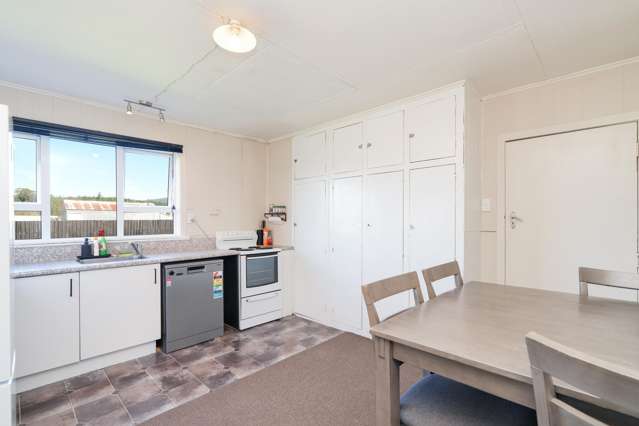 13 George Street Otautau_2