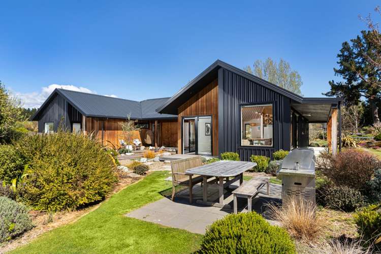 5 Loach Road Hawea Flat_5