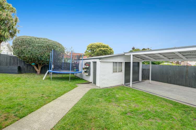 1 Karaka Street Helensville_37