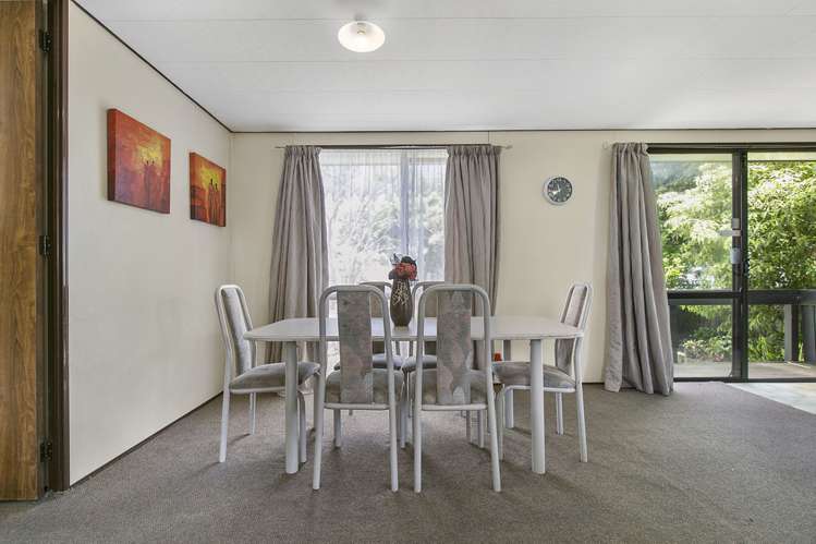 2/3 Barneys Farm Road Clendon Park_8