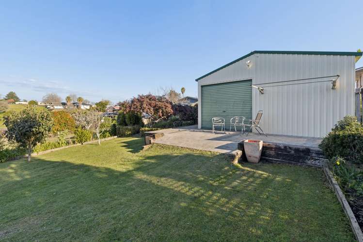 186 Russell Road Huntly_25