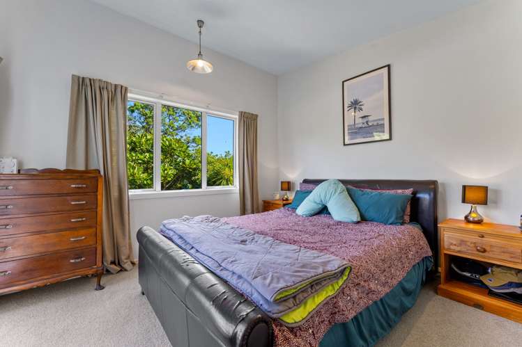 83 Leigh Road Leigh_19