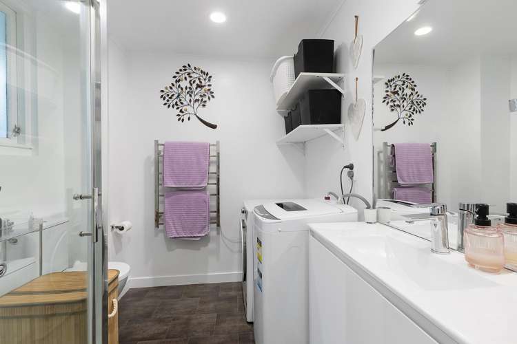 5/18 Agra Crescent Khandallah_10