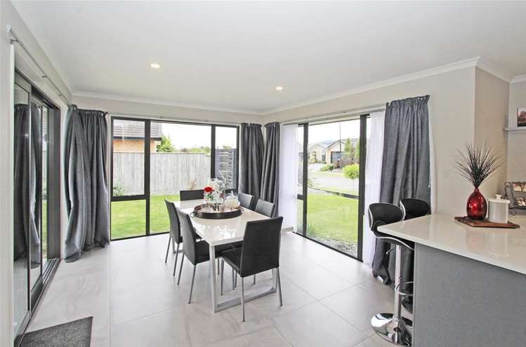 26 Wanderers Avenue Brightwater_4