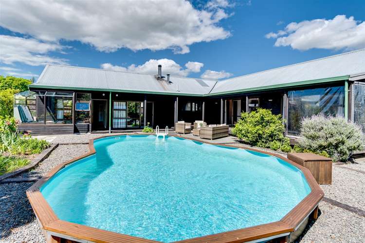 1/25 Waterhouse Street Taradale_16