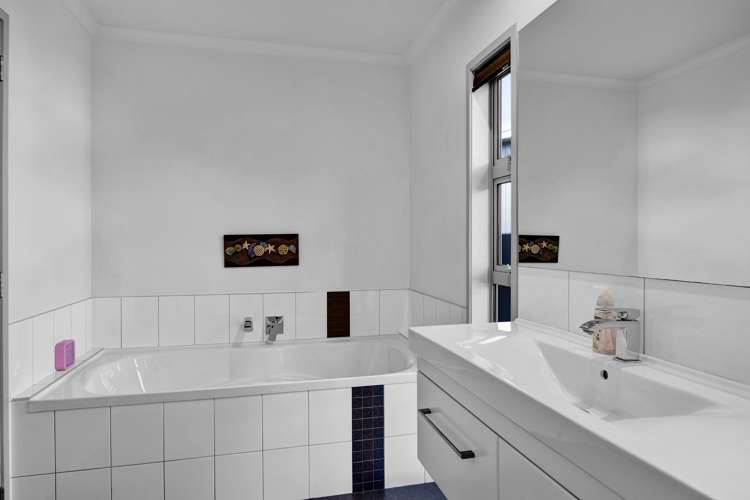 427 Cardiff Road Pembroke_14