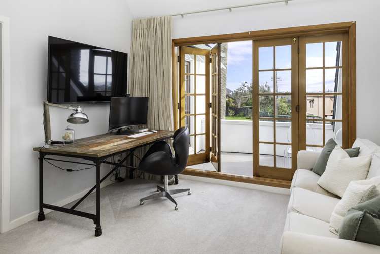 1/109 Litten Road Cockle Bay_17