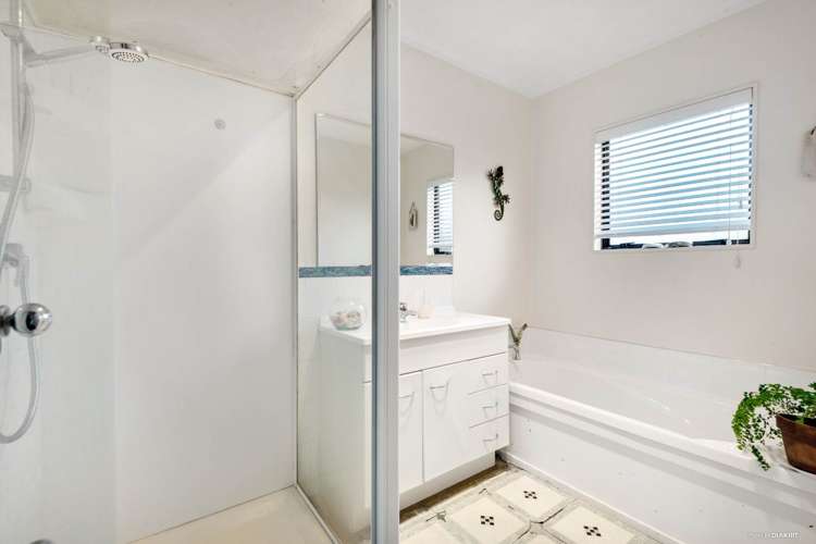 2/18 Glengarry Road Glen Eden_8