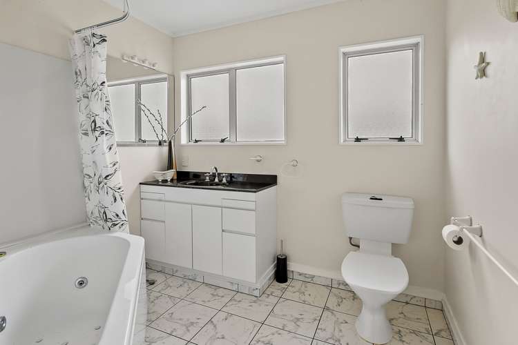 108 Whitehead Way Thames_5