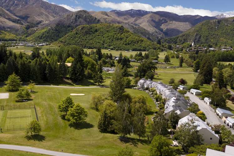 15 Foxs Rush Arrowtown_15