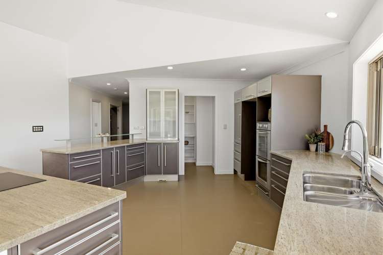 19 Waioroi Place Oropi_25
