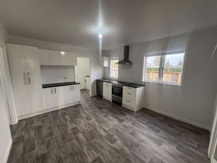 18 Western Street 10766_7