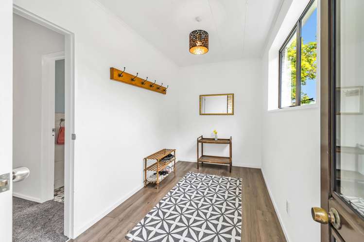 178 High Street Leeston_15