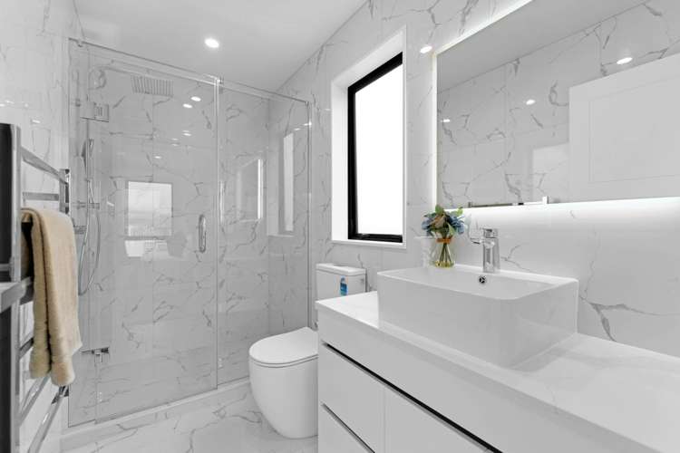 32 Tannaghmore Drive Flat Bush_33