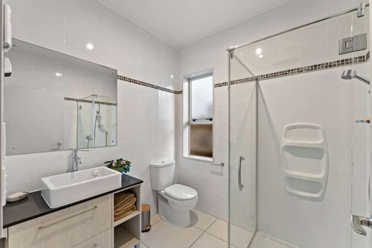 37 Searle Street Stonefields_16