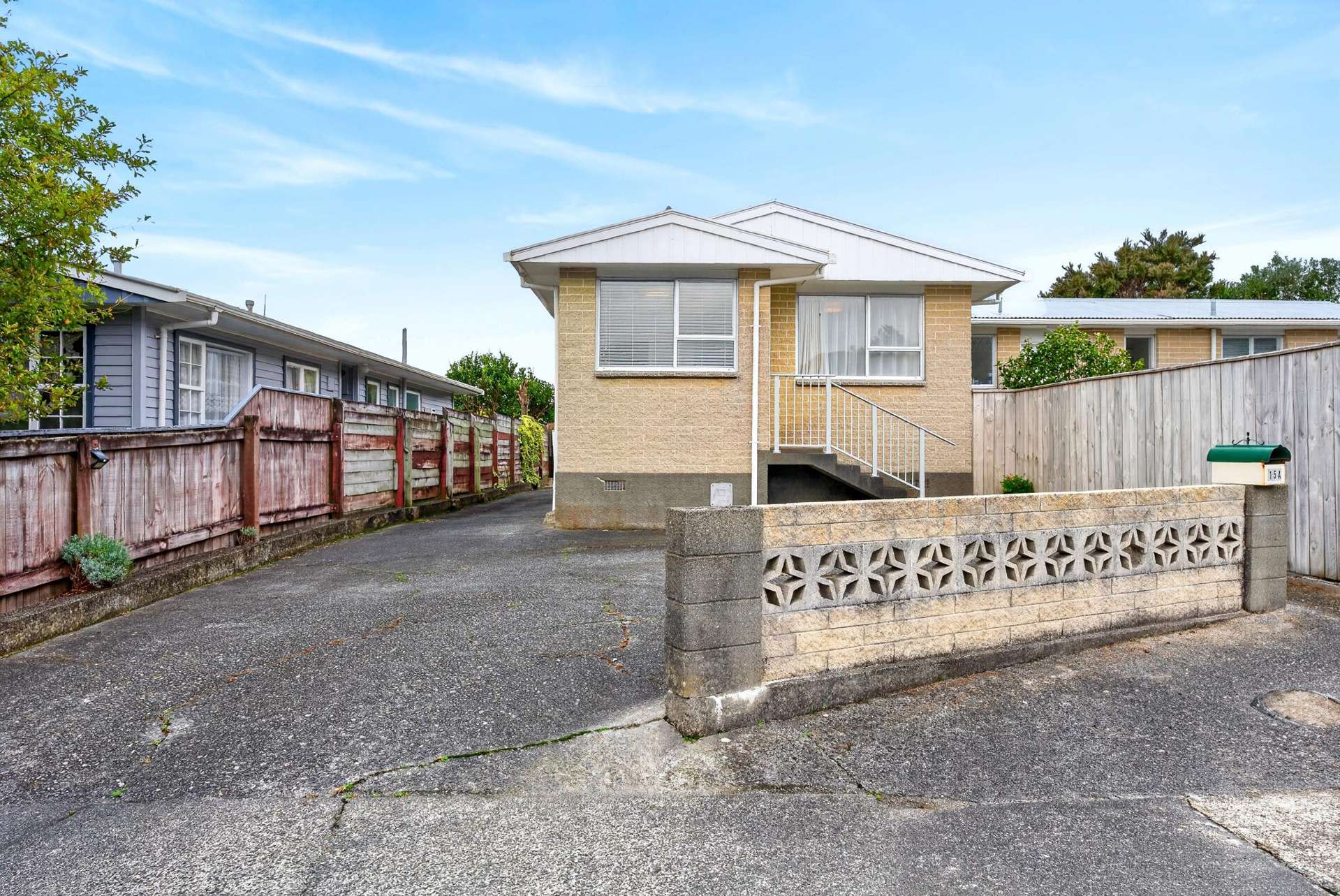 15A Pencarrow Crescent Wainuiomata_0