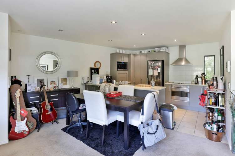 2/7 The Avenue Albany_5