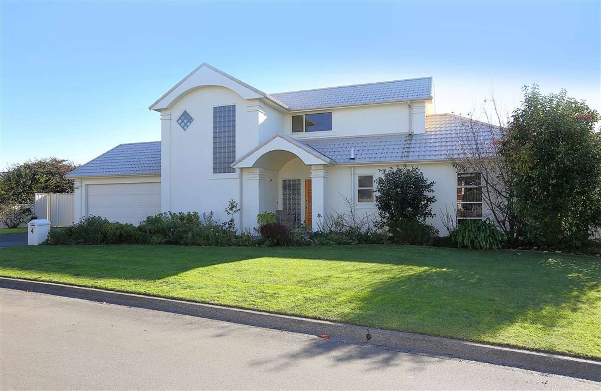 4 Emerald Hill Havelock North_0