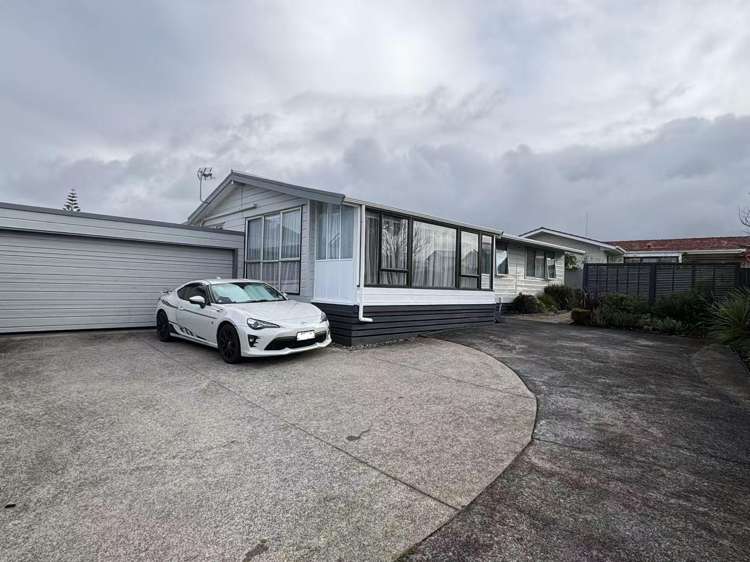 8A Anna Watson Road_0